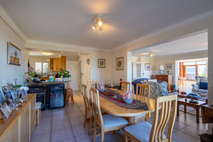 4 Bedroom Property for Sale in Lower Robberg Western Cape